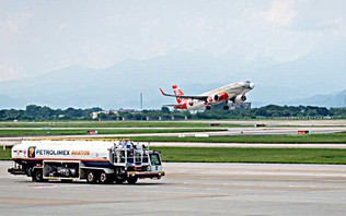 Mở dữ liệu hàng không công khai chuyến bay chậm, hủy