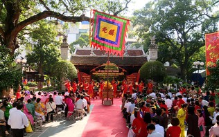 Gìn giữ và phát huy giá trị di tích đền Quán Thánh
