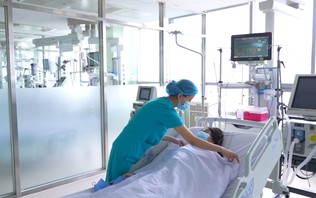 Người bệnh nan y có được tăng mức hưởng bảo hiểm y tế