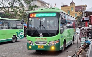 Từ 20/10, điều chỉnh điểm đầu cuối một số tuyến xe buýt