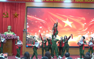 Phụ nữ phường Long Biên: Khẳng định vị thế trong kỷ nguyên mới