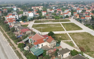 Giá trúng tối thiểu cao, ít khách hàng tham gia đấu giá đất