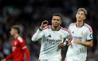 Real Madrid bùng nổ trên sân Bernabeu