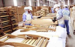 Năm 2026: Ngành gỗ xuất siêu 15 tỷ USD