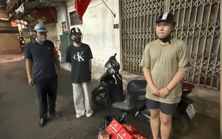 Tổ công tác 141 xuyên đêm bắt gọn ma túy, pháo lậu