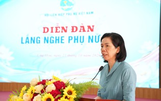 Lắng nghe phụ nữ nói