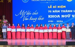 Khoa Ngữ văn trường Đại học Sư phạm Hà Nội kỷ niệm 75 năm thành lập