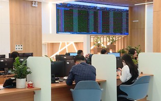 Khối ngoại bán ròng gần 1.000 tỷ đồng tuần qua