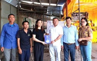 Hà Nội - Chăm lo người khó khăn, vững bước an sinh xã hội