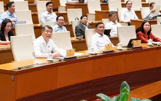 Đề xuất hoàn thiện chính sách bồi thường và giao dịch đất đai