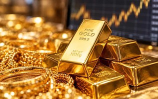 Giá vàng thế giới giảm do lạm phát tại Mỹ neo cao