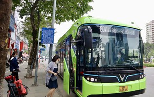 Người làm việc tại khu công nghệ cao sẽ được miễn vé giao thông công cộng
