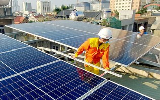 Hà Nội hỗ trợ tối đa 6 triệu đồng lắp điện mặt trời mái nhà
