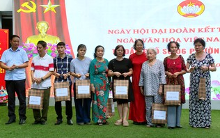 Sôi nổi Ngày hội đại đoàn kết toàn dân tộc phường Giảng Võ